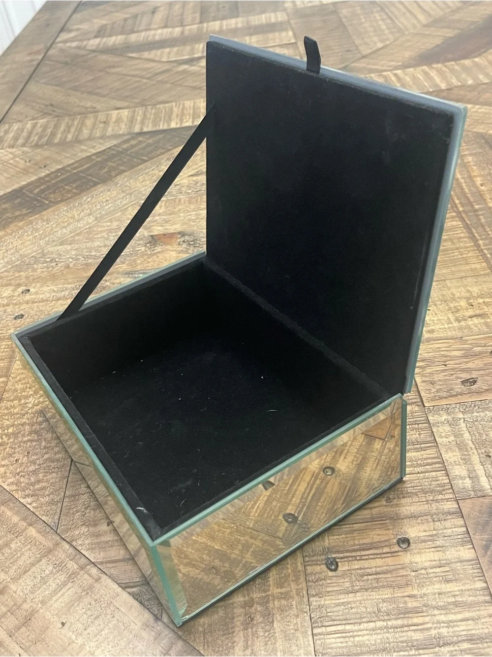 Floral Mirrored Jewelry Box